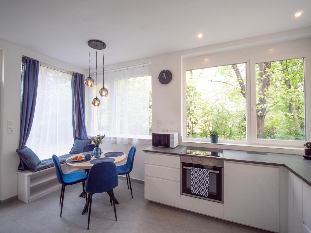 Blue Bird Citadel Apartment Budapest Eksteriør billede