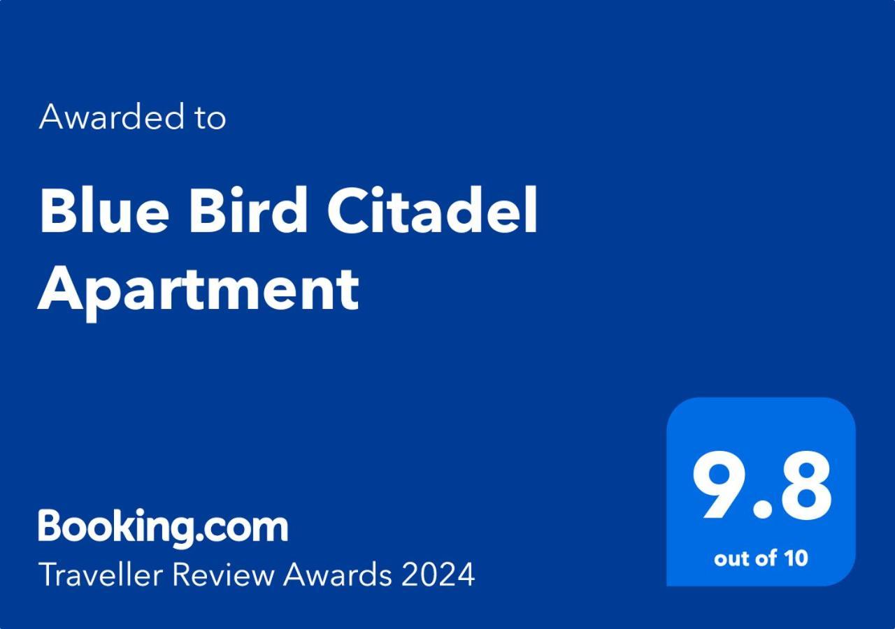 Blue Bird Citadel Apartment Budapest Eksteriør billede